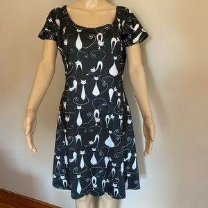 Retro kitty cat print midi dress, size Large